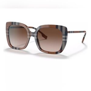 AUTHENTIC BURBERRY Square Lens Sunglasses 🤎😎
